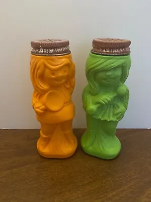 Lot 2 Vintage Domino Amstar Sugar Cinnamon Shaker Majorette Band Cheerleader • $12.99