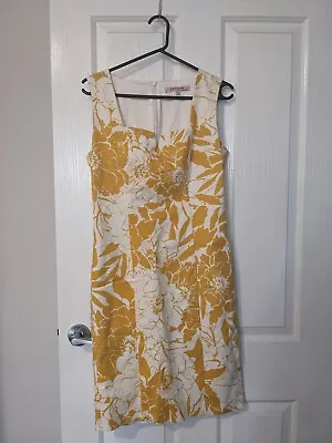 REVIEW Yellow And White Sleeveless Dress - AU10 • $18