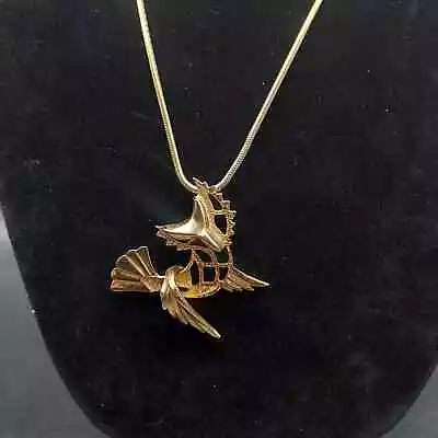 Gold Tone Owl Bird Pendant Necklace Vintage Costume Jewelry • $15