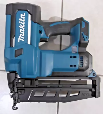 Makita XNB02Z 18V LXT Lithium-Ion Cordless Straight Finish Nailer 16 GA LED • $268