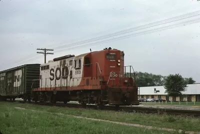 Soo Line EMD GP9 Kodachrome Original Kodak Slide • $2.99