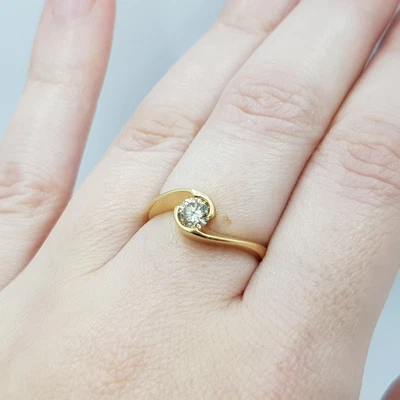 $1068 • Buy 18ct Yellow Gold Diamond Solitaire Wrap Around Setting Ring Val $2650 Size N ...