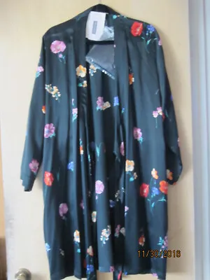 LA PERLA STUNNING Silk Nighty And Kimono Size 2 M NWOT Floral Malizia $259 • $169.99