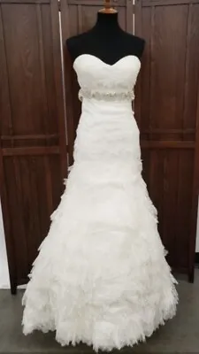 Martina Liana Lace Mermaid Wedding Gown Size 6 . Ivory • $199