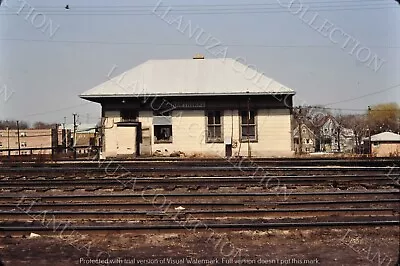 Original Slide Illinois Central Hawthorne Station IL March 1977 • $5