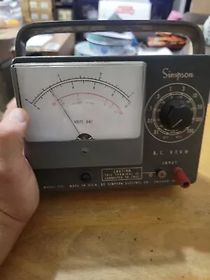 Rare Vintage Simpson Model 715 Vacuum Tube Voltmeter / Ohmmeter -  • $55