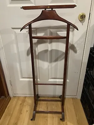 Vintage Fratelli Reguitti Mid Century Italian Brevettato Clothes Valet Stand  • $500