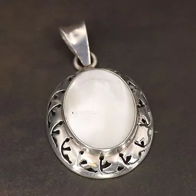 VTG Sterling Silver - MEXICO TAXCO White Mother Of Pearl Necklace Pendant - 12g • $5.50