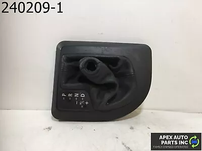 OEM 2007 BMW 525xi E60 CENTER SHIFTER GEAR SHIFT TRIM LEATHER BOOT • $21.31