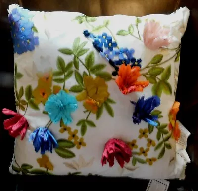 Mackenzie-child's Covent Garden 22  White With Floral Pillownew • $135