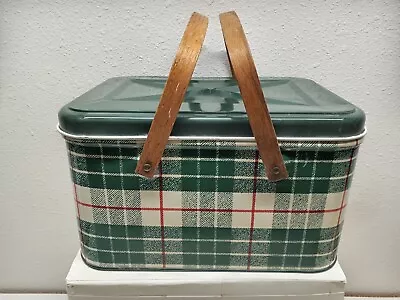 Vintage GREEN PLAID PICNIC BASKET TIN METAL WOOD HANDLES 13.5x9.5x8  • $75.99