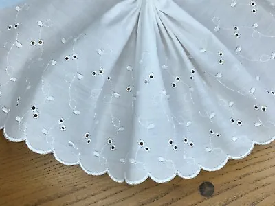 Quality White Polycotton Broderie Anglaise Lace Trim 8”/20cm PER METRE • £1.95