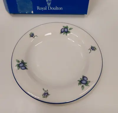 £24 • Buy (NEW) Royal Doulton Side Plates - Set Of 2 - Blueberry Design - Made In England