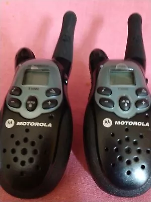 Motorola Walky Talky T 5000 • $14