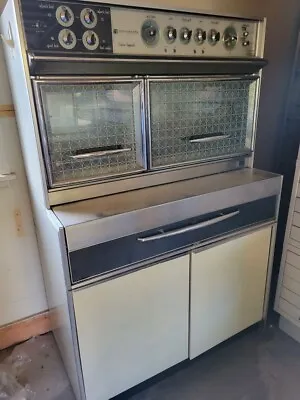 Vintage Frigidaire Flair 1960's Electric Range With Two Ovens  Imperial RCIB-645 • $345