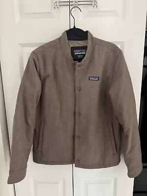 Patagonia Recycle Wool ReWool Bomber Puffer Jacket Full Zip Khaki Tan Men’s Sm • $35