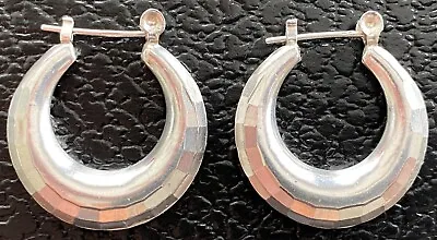 Vintage Estate Sterling Silver 925 Hollow Puffed Clasp Hoop Pierced Earrings • $20