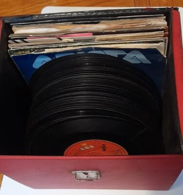 Loft Find 7  Singles Vinyl Storage Carry Case Plus Job Lot Of 54 7  Singles • £19.99