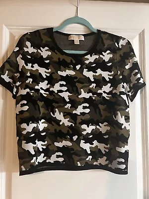 MICHAEL KORS Women’s Camouflaged Camo Top Size Medium New $125 • $40