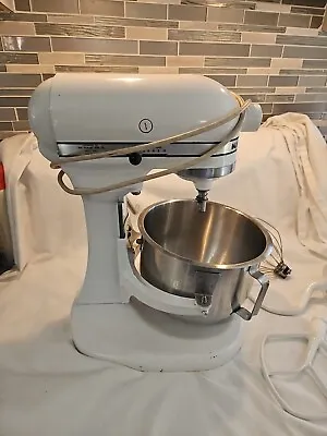Vintage KitchenAid K5-A 10 Speed Mixer - With Bowl & Attachments • $125