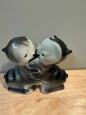 Huggers Salt & Pepper Shakers Love Bug Caterpillar  Bendel Van Tellingen Vintage • $15