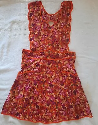 Vintage Floral Cotton Bib Apron Pockets Scalloped Edge Contrast Binding • $14.99