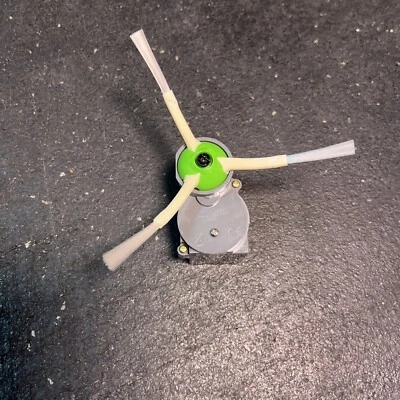 $17.25 • Buy NEW OEM Roomba Side Brush Motor + New Brush Fits 500-900 E I J Series Vacuums
