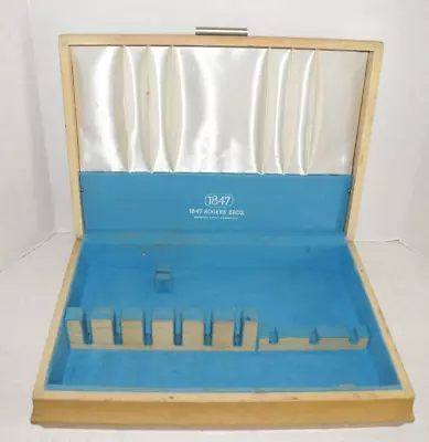 Vtg 1847 ROGERS Blonde Wood Tarnish Proof Silverware Flatware Storage Chest Box • $24.99