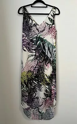 Beautiful Wayne Cooper Midi Dress Size 8 • $10