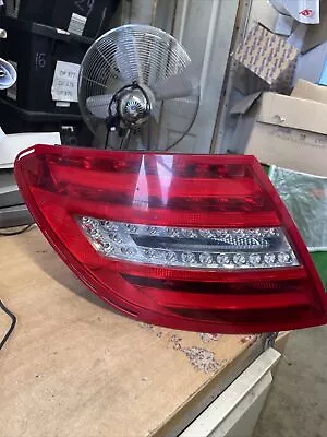 Mercedes W204 Saloon Rear Tail Light Left N/S/R A2048205464 • $80.92