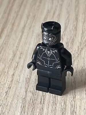 LEGO MARVEL SUPER HEROES FIGURE - BLACK PANTHER W. Necklace - FROM SET 76212 Set • £4.99