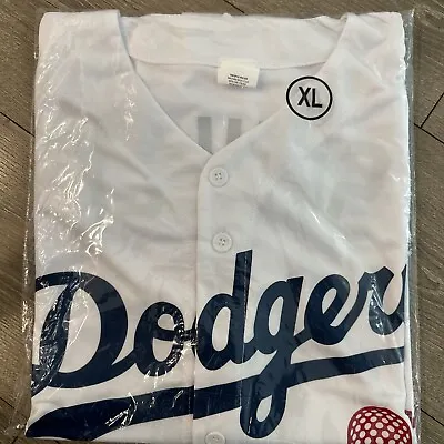Vin Scully 2023 Dodgers PROMO JERSEY SGA 4/18 - Size Medium • $32