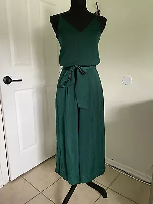 H&M Wide Leg Crop Jumpsuit Emerald Green Belt Zip Up Size US 0 EU32 • $16.10