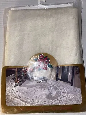 Vintage Holy Nativity Lace Tablecloth OVAL  “60x86 “ Beige NEW • $21.99