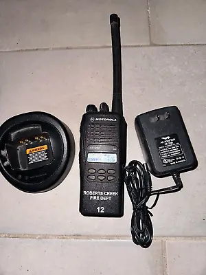 MOTOROLA HT1250 VHF 136-174MHz Police Fire EMS Two-Way Radio AAH25KDF9AA5AN • $179.99