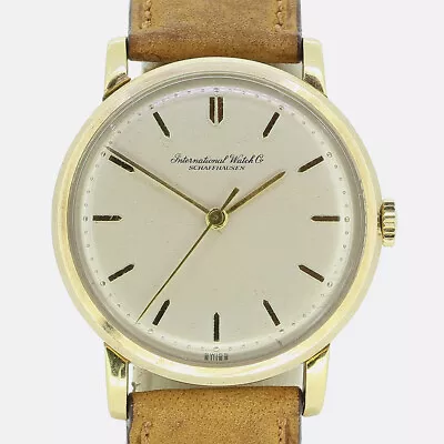 International Watch Company Manual Gents Wristwatch 18ct Yellow Gold • £2150