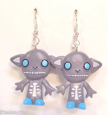 Harajuku Japan The Gooli Monsters Grey Skellbo Mini Art Toys Dangle Earrings • $6.75