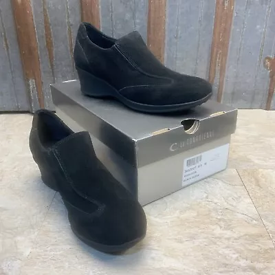 La Canadienne Shoes Womens Black Suede Leather Wedge Loafer Sz 8.5 • $39.99