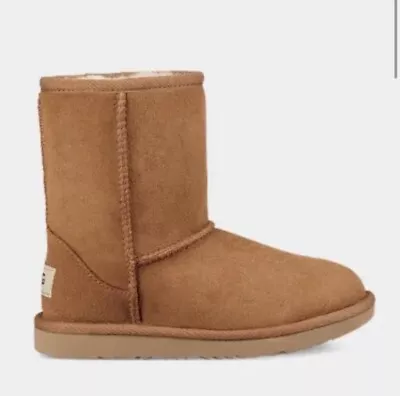 UGG Classic Short Chestnut Youth Boots Size 1 • $16