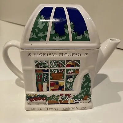 Collectable Vintage ‘Wade’ Teapot  - English Life ‘A Floral Teapot’ • £13.99