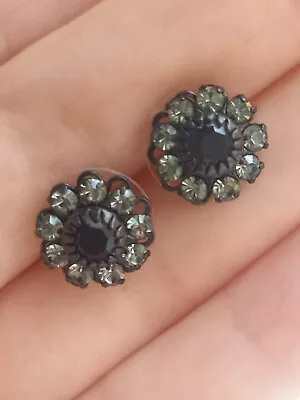 Beautiful Black & Clear Rinestone Gem Stud Earrings • £3.49