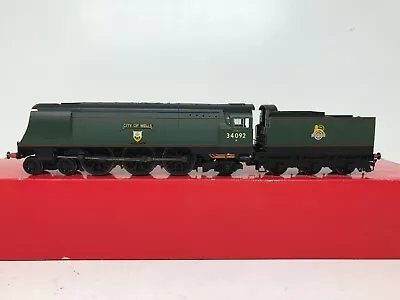 HORNBY OO GAUGE R2542 SR WEST COUNTRY CLASS CITY Of WELLS LOCOMOTIVE + BOXED • £179.99