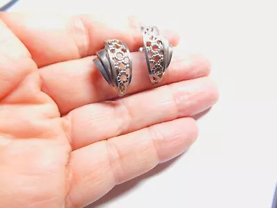 Silver Tone Open Work Metal Triple Curl Pierced Earrings Vintage • $5.17