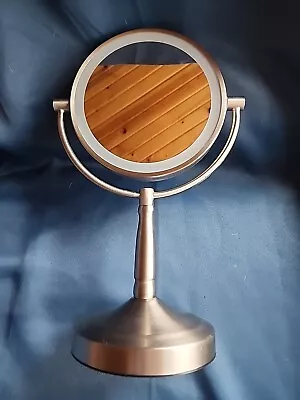 Zadro 10X X 1X Magnifying Lighted Mirror Slightly Used But Great Condition 14x9 • $11.99