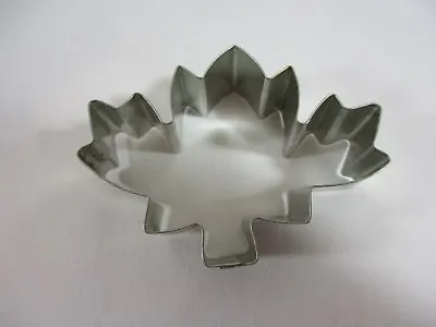 Canada Maple Leaf Cookie Cutter 3  Metal Fall Autumn Nature Trees  • $4.99