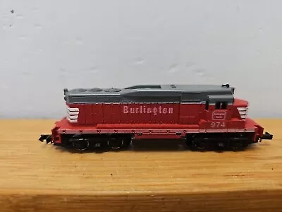 Rapido Burlington GP30 Locomotiveb # 974 . Missing Rails Untested N Scale.  • $19.99