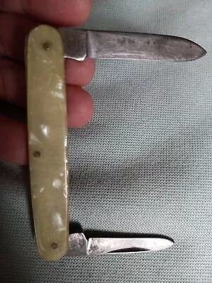 Vintage KUTMASTER UTICA NY 3.25  PEN KNIFE CRACKED ICE W/BRASS Liners & Pins! • $24.95