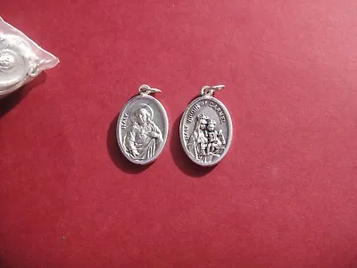 Christian Lot Of 100 Scapular Medals Virgin Mary & Jesus • $90