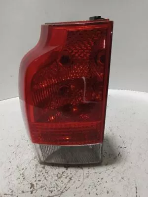 Driver Left Tail Light Station Wgn Lower Fits 05-07 VOLVO 70 SERIES 1040995 • $84