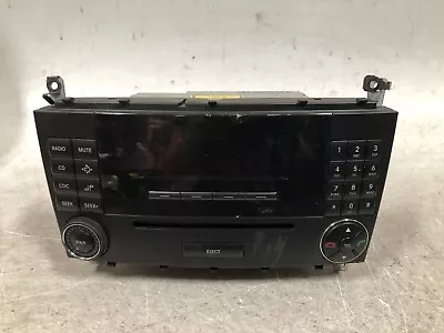 06-07 Mercedes C230 C280 Radio CD Gps Screen Navigation OEM A2038705189 • $44.96